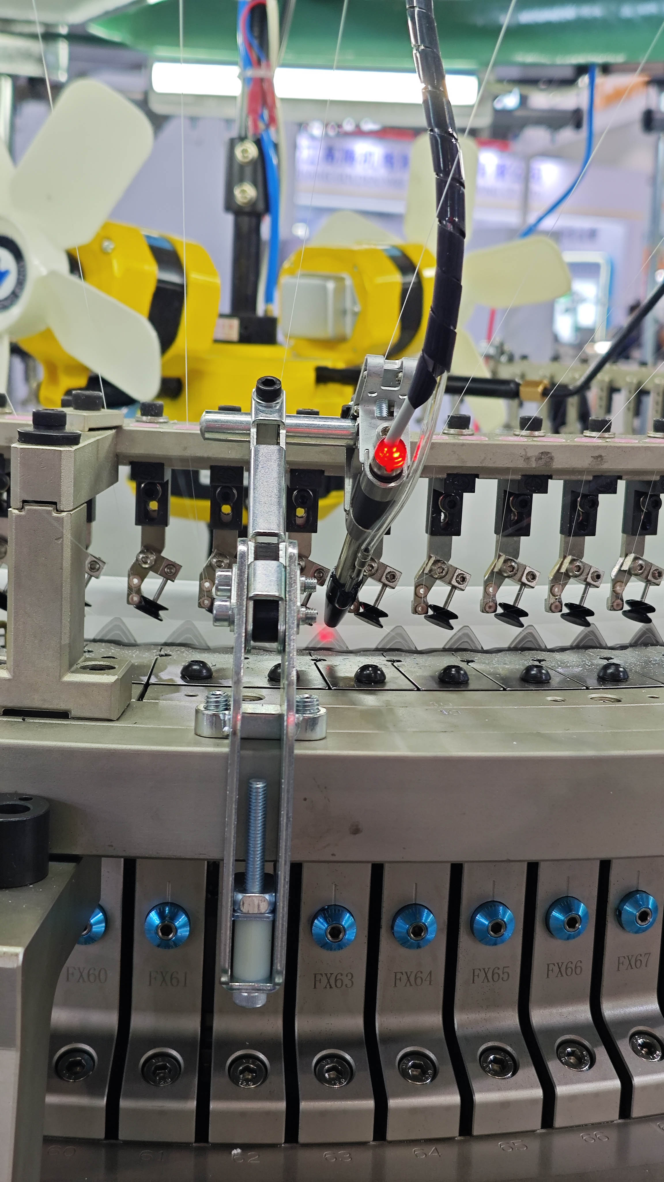 NEEDLE DETECTOR OF KNITTING MACHINE (2)